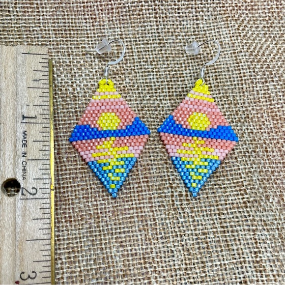 Beaded Sunset Earrings - Picture 4 of 6